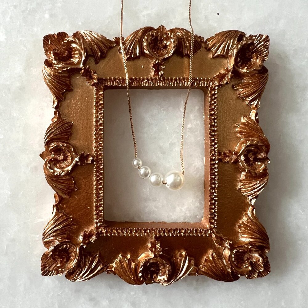 🚨CLEARANCE🚨NWOT Necklace - Yellow Gold Plated Box Chain with Faux Pearls - Picture 2 of 5